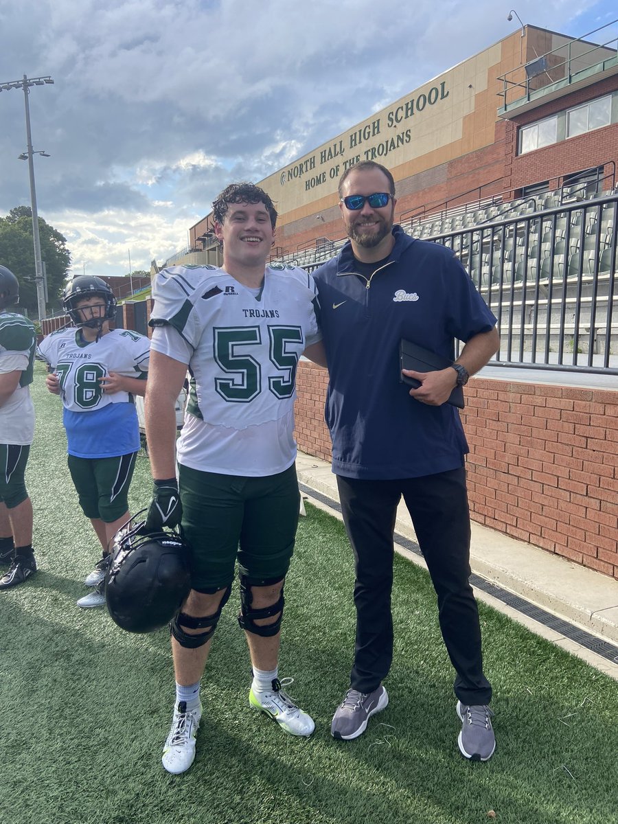 MasonMcGill (@masonmcgill75) on Twitter photo Thank you Coach <a href="/CoachLMartin/">Landon Martin</a> for coming over to see me!! It was great officially meeting you, pumped to get over soon!!! <a href="/Coach_Hendrix/">Coach Hendrix</a> <a href="/klgosse/">Keith Gosse</a> <a href="/CSU_FB/">Charleston Southern Football</a> <a href="/GabeGiardina/">Gabe Giardina</a> <a href="/SethStrick11/">𝐒𝐞𝐭𝐡 𝐒𝐭𝐫𝐢𝐜𝐤𝐥𝐚𝐧𝐝</a> <a href="/Coach_MDuncan/">𝗠𝗮𝘂𝗿𝗶𝗰𝗲 𝗗𝘂𝗻𝗰𝗮𝗻</a> <a href="/SeanPender23325/">Sean Pender</a> <a href="/nthfootball/">North Hall Football</a> Thank you Coach <a href="/CoachLMartin/">Landon Martin</a> for coming over to see me!! It was great officially meeting you, pumped to get over soon!!! <a href="/Coach_Hendrix/">Coach Hendrix</a> <a href="/klgosse/">Keith Gosse</a> <a href="/CSU_FB/">Charleston Southern Football</a> <a href="/GabeGiardina/">Gabe Giardina</a> <a href="/SethStrick11/">𝐒𝐞𝐭𝐡 𝐒𝐭𝐫𝐢𝐜𝐤𝐥𝐚𝐧𝐝</a> <a href="/Coach_MDuncan/">𝗠𝗮𝘂𝗿𝗶𝗰𝗲 𝗗𝘂𝗻𝗰𝗮𝗻</a> <a href="/SeanPender23325/">Sean Pender</a> <a href="/nthfootball/">North Hall Football</a>