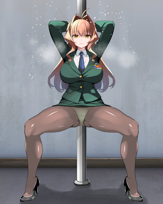 pixivとファンティアを更新!! 拘束、ガニ股、ストッキング、玩具責め、アヘ顔、絶叫、失禁、そして軍服!! 性癖いっぱい楽しかった～～～