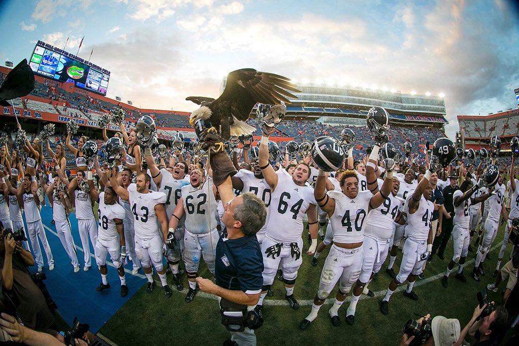 MasonMcGill (@masonmcgill75) on Twitter photo After a great talk with Coach <a href="/CoachZLankford/">Zach Lankford</a> , I am blessed and excited to receive an offer from <a href="/GSAthletics_FB/">Georgia Southern Football</a> !!! <a href="/Coach_Hendrix/">Coach Hendrix</a> <a href="/klgosse/">Keith Gosse</a> <a href="/CoachTaylorReed/">Taylor Reed</a> <a href="/keenanmurphy77/">Keenan Murphy</a> <a href="/UHALLTHEBALL/">Ulysses D. Hall</a> <a href="/gasouthern_AG/">AG Media - Georgia Southern</a> <a href="/coachmintier/">Gary T. Mintier</a> <a href="/SeanPender23325/">Sean Pender</a> <a href="/nthfootball/">North Hall Football</a> <a href="/RecruitGeorgia/">Recruit Georgia</a> After a great talk with Coach <a href="/CoachZLankford/">Zach Lankford</a> , I am blessed and excited to receive an offer from <a href="/GSAthletics_FB/">Georgia Southern Football</a> !!! <a href="/Coach_Hendrix/">Coach Hendrix</a> <a href="/klgosse/">Keith Gosse</a> <a href="/CoachTaylorReed/">Taylor Reed</a> <a href="/keenanmurphy77/">Keenan Murphy</a> <a href="/UHALLTHEBALL/">Ulysses D. Hall</a> <a href="/gasouthern_AG/">AG Media - Georgia Southern</a> <a href="/coachmintier/">Gary T. Mintier</a> <a href="/SeanPender23325/">Sean Pender</a> <a href="/nthfootball/">North Hall Football</a> <a href="/RecruitGeorgia/">Recruit Georgia</a>
