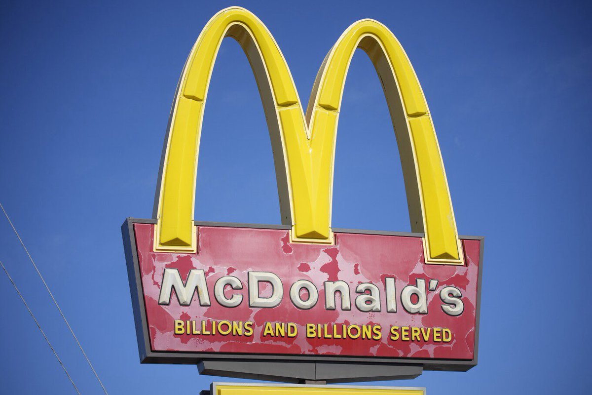 McDonald's plans to hire 375,000 U.S. workers this summer apnews.com/article/mcdona…