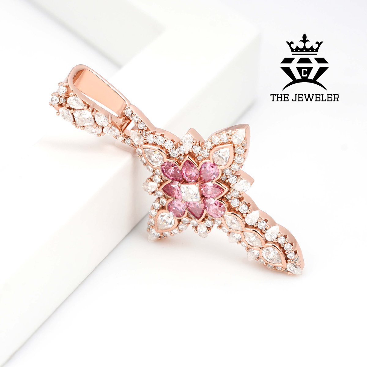 Colorful Art 💎🦅