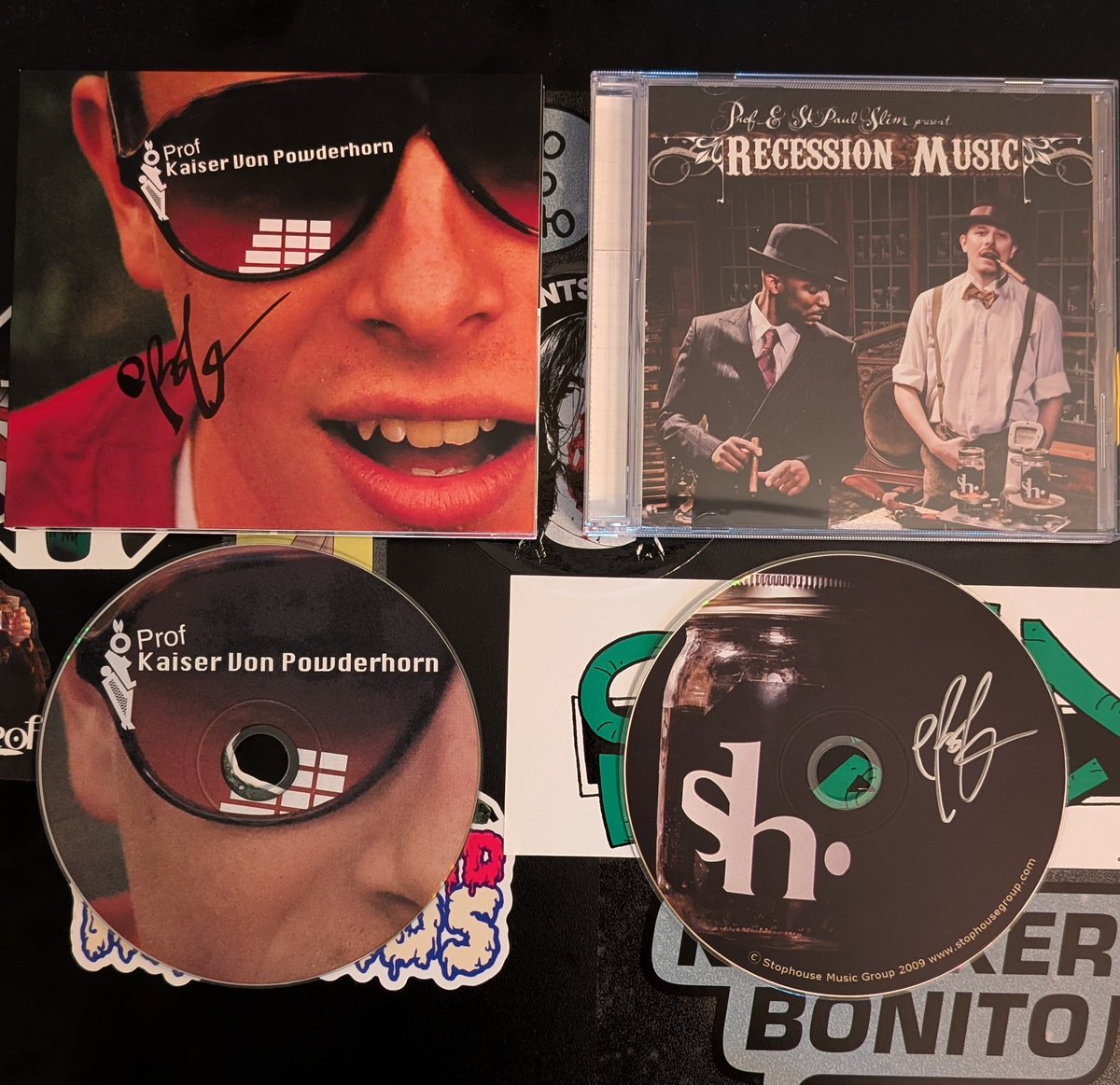 R0bbit (@r0bbit) on Twitter photo Got my copies of Kaiser Von Powderhorn by Prof and Recession Music by Prof and St. Paul Slim today.
I don't have a CD player.
<a href="/Profgampo/">Prof</a> <a href="/stpaulslim/">☆ DELGADO ☆</a> and the awesome people over at <a href="/stophousegroup/">Stophouse Music Group</a> Got my copies of Kaiser Von Powderhorn by Prof and Recession Music by Prof and St. Paul Slim today.
I don't have a CD player.
<a href="/Profgampo/">Prof</a> <a href="/stpaulslim/">☆ DELGADO ☆</a> and the awesome people over at <a href="/stophousegroup/">Stophouse Music Group</a>