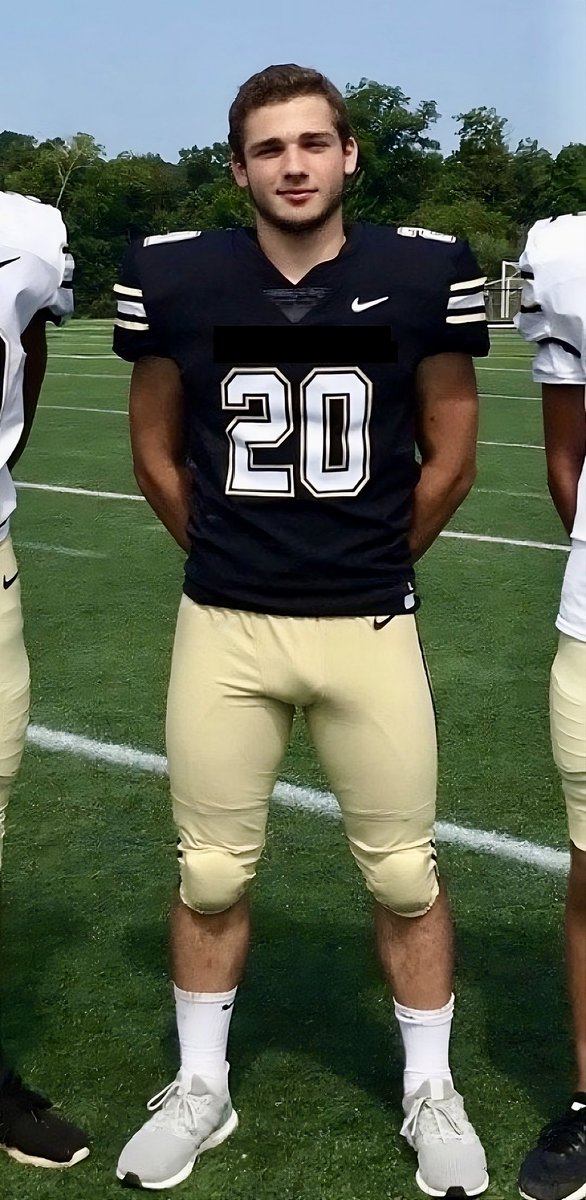 He’s #circumcised and wants everyone to know. #TeamHelmet #Cut #VPL #VHL