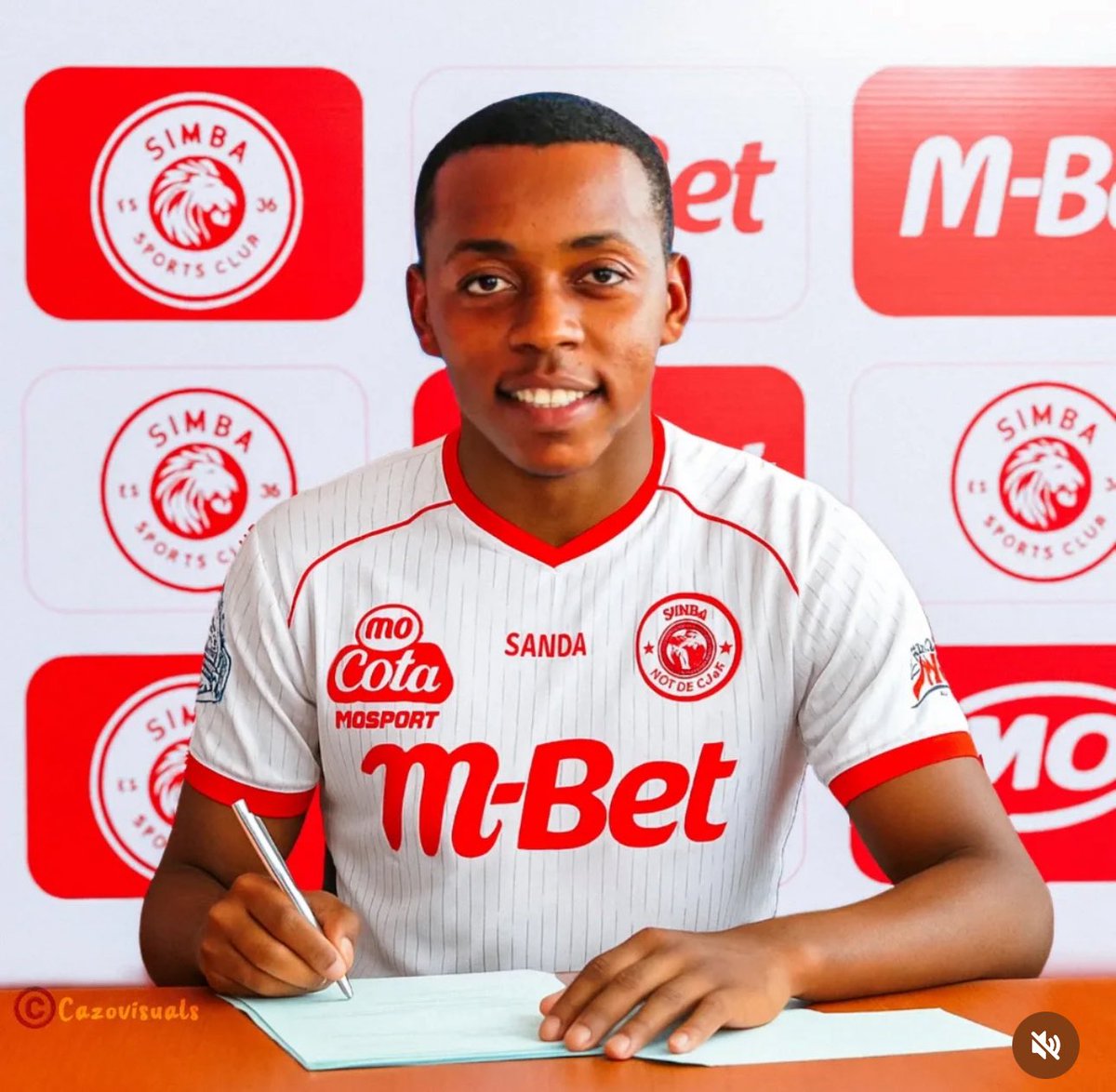 MwanaSIMBA Gonga RETWEET Hapa Bila sababu. 💪