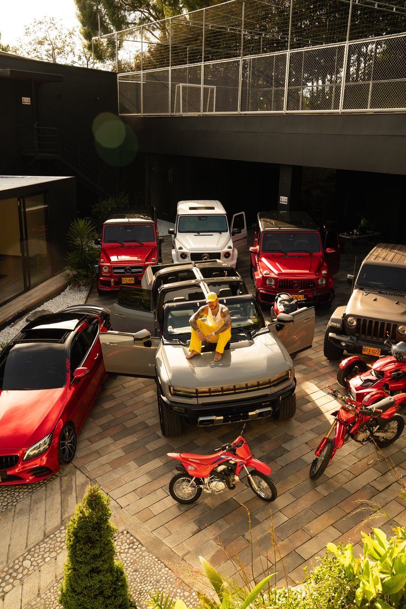 Y pensar que yo empecé cantando en los
Buses, gracias DIOS ! 🙏🏻🥹❤️