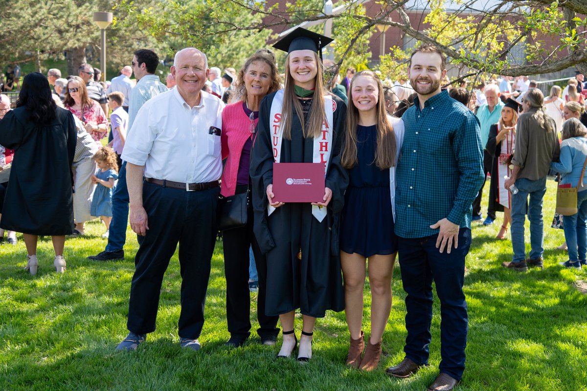 ISUwGolf's tweet image. Redbird Graduates!