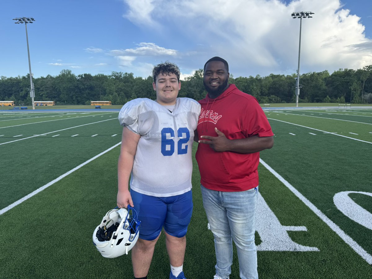 Tucker Aubin 3⭐️ (@aubin_tucker) on Twitter photo #AGTG✝️I’m blessed to have received my first offer from <a href="/Red_Raven_FB/">Coffeyville Football</a> <a href="/Coach_DreB/">Coach Deandre Butler</a>
<a href="/keithetheredge1/">keith etheredge</a> <a href="/CoachJLStanford/">Jeremy Stanford</a> <a href="/CoachWagnon/">Will Wagnon</a>
<a href="/AHSALFBRECRUIT/">Auburn High School Football Recruiting</a> <a href="/AuburnHighFB/">Auburn High Football</a> <a href="/auburnO_Line/">Auburn High (7a) Offensive Line</a> <a href="/PrepRedzoneAL/">Prep Redzone Alabama</a> <a href="/brodariousH/">brodarious hamm</a> <a href="/AL7AFootball/">Alabama7AFootball</a> #AGTG✝️I’m blessed to have received my first offer from <a href="/Red_Raven_FB/">Coffeyville Football</a> <a href="/Coach_DreB/">Coach Deandre Butler</a>
<a href="/keithetheredge1/">keith etheredge</a> <a href="/CoachJLStanford/">Jeremy Stanford</a> <a href="/CoachWagnon/">Will Wagnon</a>
<a href="/AHSALFBRECRUIT/">Auburn High School Football Recruiting</a> <a href="/AuburnHighFB/">Auburn High Football</a> <a href="/auburnO_Line/">Auburn High (7a) Offensive Line</a> <a href="/PrepRedzoneAL/">Prep Redzone Alabama</a> <a href="/brodariousH/">brodarious hamm</a> <a href="/AL7AFootball/">Alabama7AFootball</a>