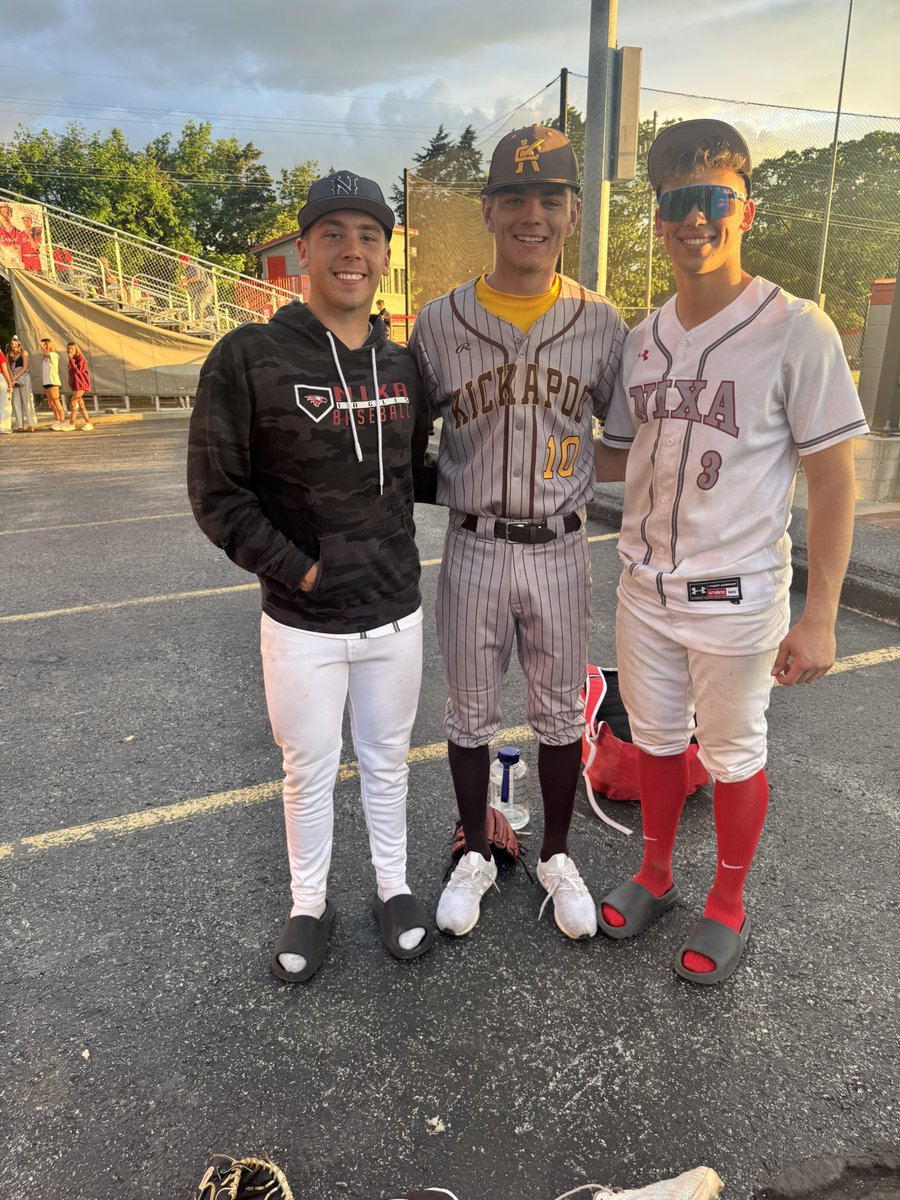 Great guys right here!!! Congrats <a href="/ColinMuldoon2/">Colin Muldoon</a> on a great performance! <a href="/NickHerrinsAs/">Inevitable A’s</a>