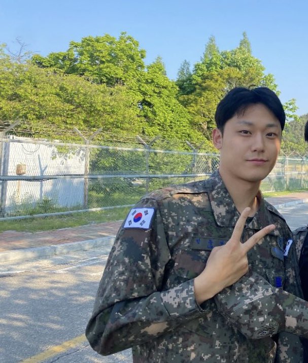 π«π’π«π’. - slow πͺΈ (@blueskypallette) on Twitter photo HAPPY DISCHARGE DAY LEE DOHYUN WELCOME HOMEEE β€οΈβ€οΈβ€οΈβ€οΈ
AAAAAA 
#LeeDoHyun #μ΄λν HAPPY DISCHARGE DAY LEE DOHYUN WELCOME HOMEEE β€οΈβ€οΈβ€οΈβ€οΈ
AAAAAA 
#LeeDoHyun #μ΄λν