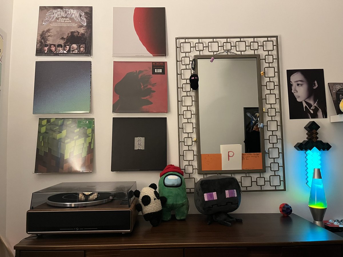 pshunnie's tweet photo. #ROOMUPDATE https://t.co/ZqqqO8Xm4Q