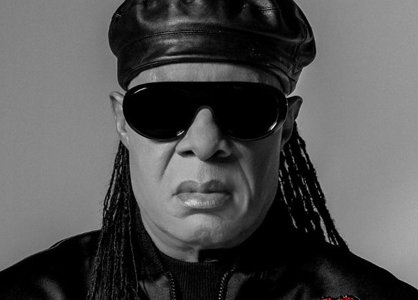 Happy Birthday Stevie Wonder! zurl.co/ThnyJ
