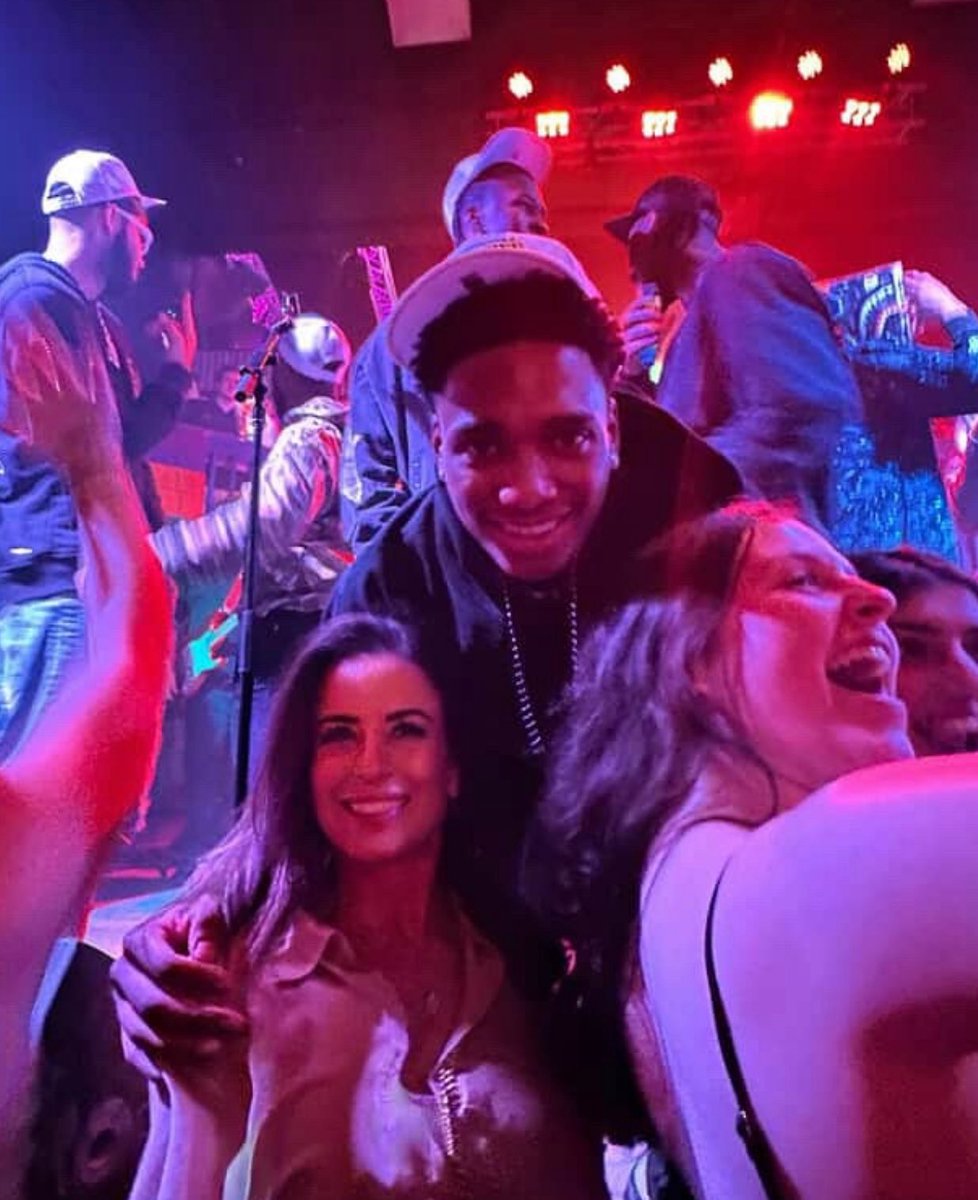 no context Auburn Men’s Basketball (@nocontextaumbb) on Twitter photo 