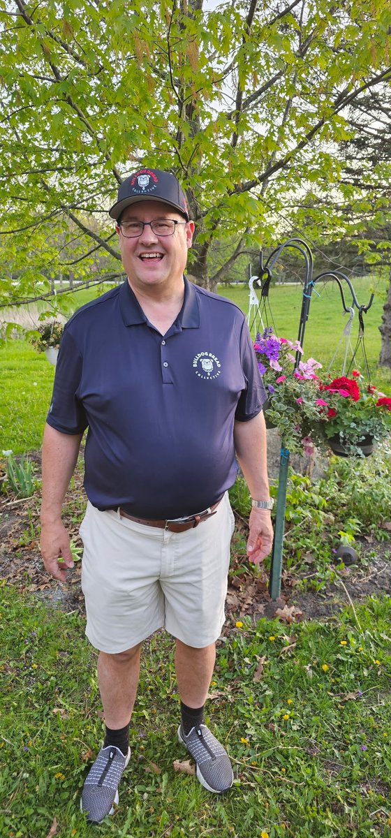 Showing my support for Fresno State football and Bulldog Bread from Minnesota. I feel a great year coming for the Bulldogs! #GoDogs #bulldogbread #fresnostatefootball
