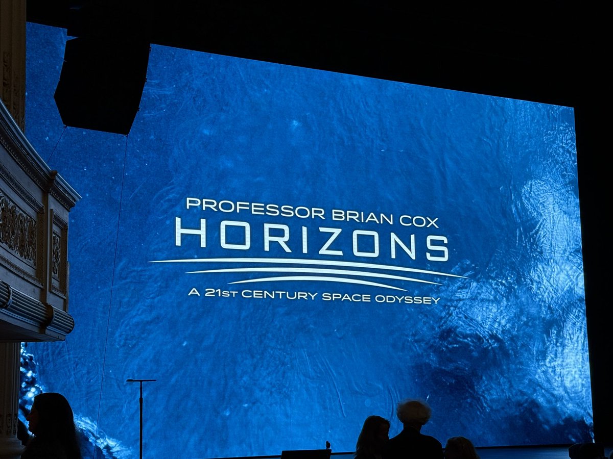 What a treat to listen to <a href="/ProfBrianCox/">Brian Cox</a> in Boston tonight. Made me feel better about scary black holes 🕳️.