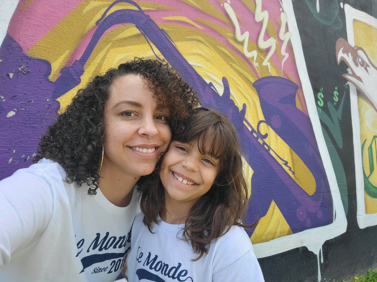 Coolest field trip ever to Black Wallstreet with kiddo's class!!! AMAZING artwork on the bridge in Greenwood district! We also went by Metro by T-Mobile at 4704 N Peoria in Tulsa to view the mural there <a href="/alexandertamahn/">alexandertamahn</a> awesome day &amp; experience 👏 😀