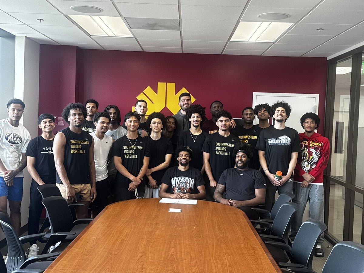 Celebrating a major milestone as Devin Dunn ( <a href="/Hoodiedev44/">Devin</a> )takes the next big step in his journey by signing his letter of intent to Union University! Proud doesn’t even begin to cover it! 🎉📜 #FutureStar #NextChapter