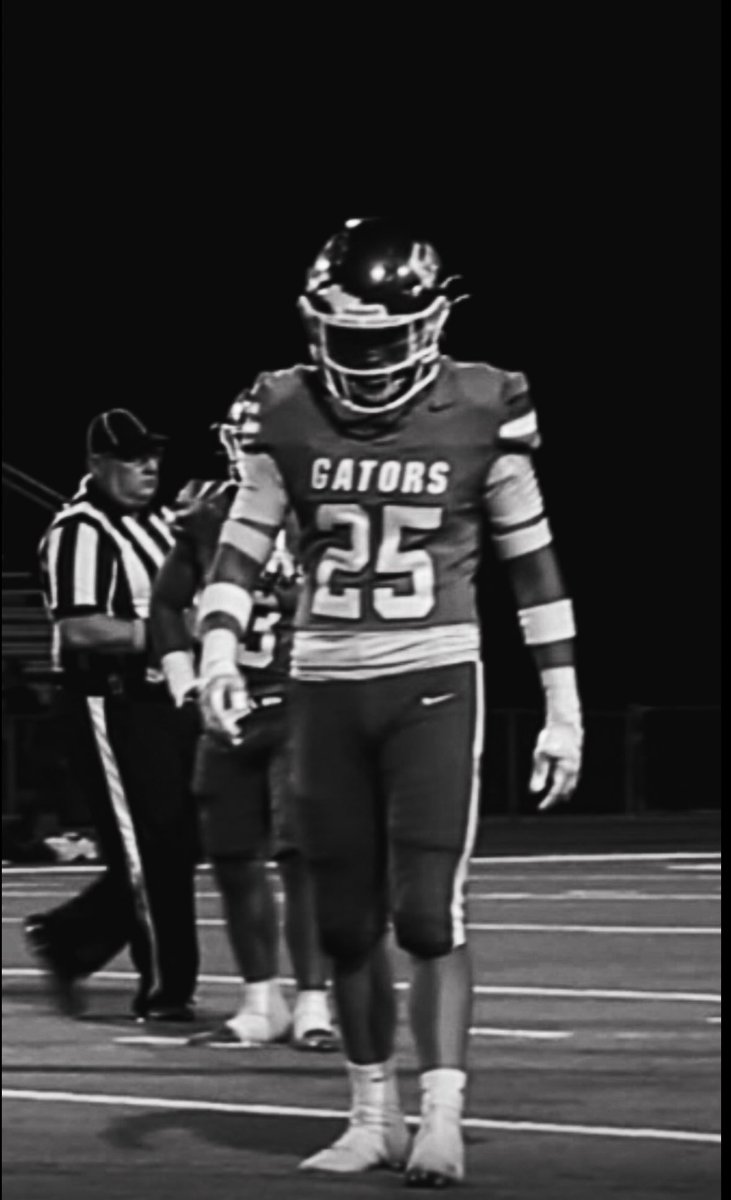 Arjay Tiqui (@arjay25_) on Twitter photo Zero ⭐️’s , Zero 🅾️ffers, & Unranked.. Im coming for it all, Stay tuned 🍿.
#athlete #linebacker #runningback <a href="/GVFB702/">Green Valley Football</a> Zero ⭐️’s , Zero 🅾️ffers, & Unranked.. Im coming for it all, Stay tuned 🍿.
#athlete #linebacker #runningback <a href="/GVFB702/">Green Valley Football</a>