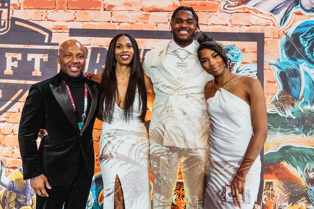 Monica Daniels ๐๐ (@monicacldaniels) on Twitter photo Happy Birthday <a href="/Mike_CoachD/">Mike Daniels</a> ! Iโm so grateful to walk through this journey with you by my side. I thank God every day that you were born & even more that youโre mine. Hereโs to celebrating many more birthdays together. I appreciate you more than words can ever express. I love you Happy Birthday <a href="/Mike_CoachD/">Mike Daniels</a> ! Iโm so grateful to walk through this journey with you by my side. I thank God every day that you were born & even more that youโre mine. Hereโs to celebrating many more birthdays together. I appreciate you more than words can ever express. I love you