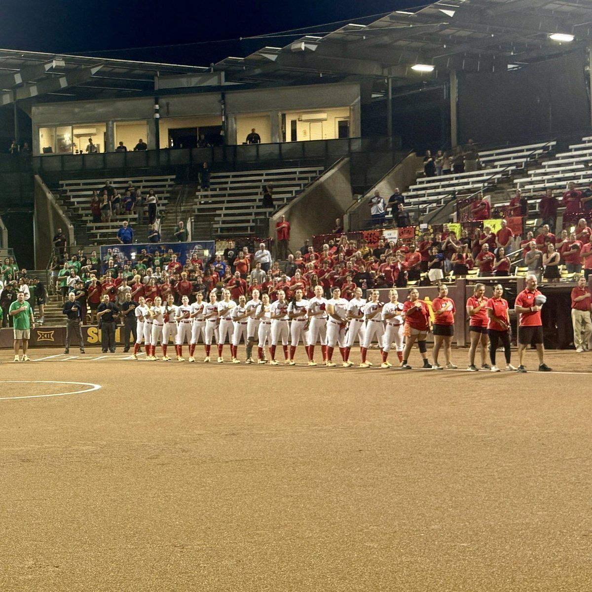 SyeWorks's tweet image. 🚨 Empire Softball 
 2025 3A Back to Back State Champs 🚨 

More pictures coming tomorrow‼️

🐦‍⬛ 🥎 🔥🔥🔥🔥
 
#EHSAthletics
#TakeFlight