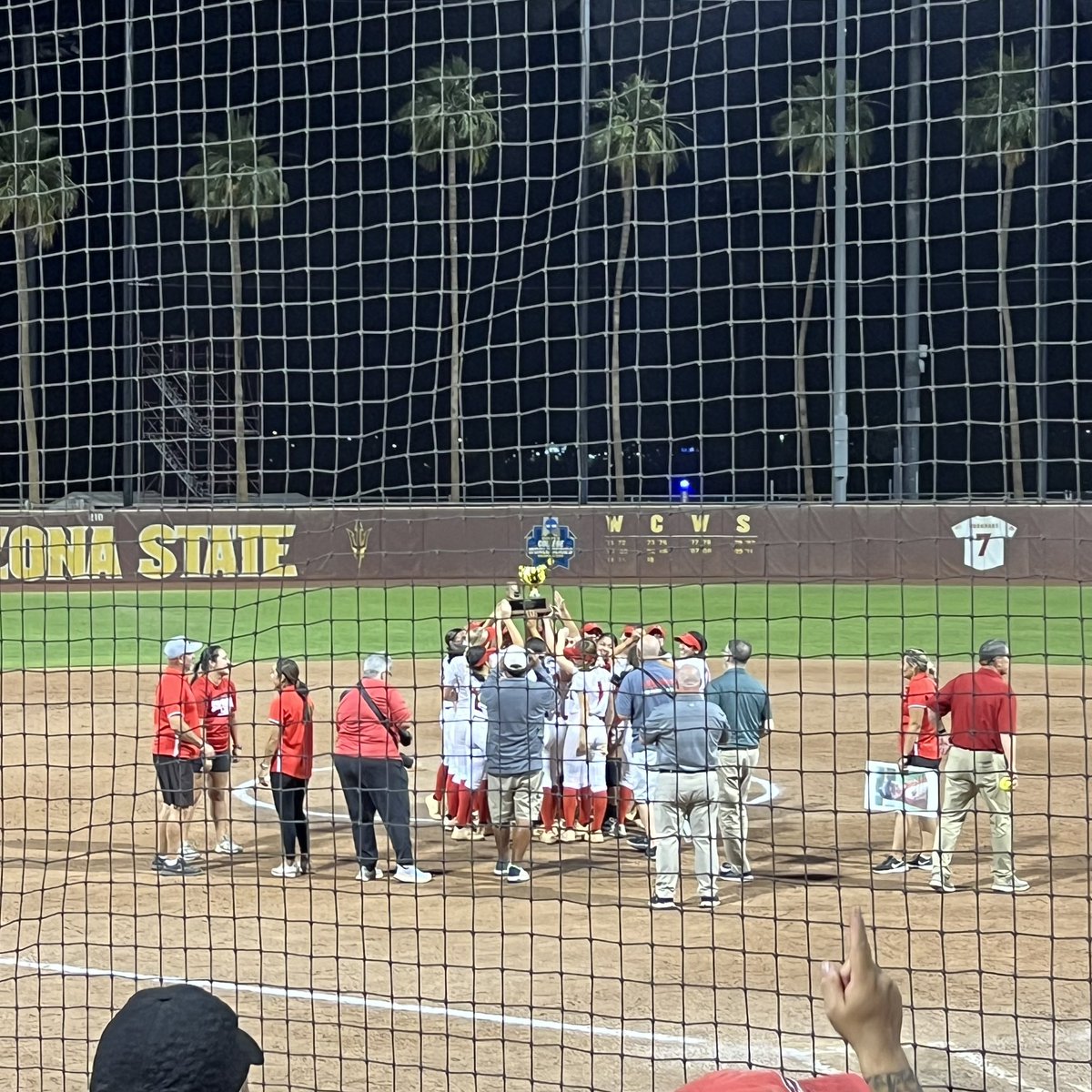 SyeWorks's tweet image. 🚨 Empire Softball 
 2025 3A Back to Back State Champs 🚨 

More pictures coming tomorrow‼️

🐦‍⬛ 🥎 🔥🔥🔥🔥
 
#EHSAthletics
#TakeFlight