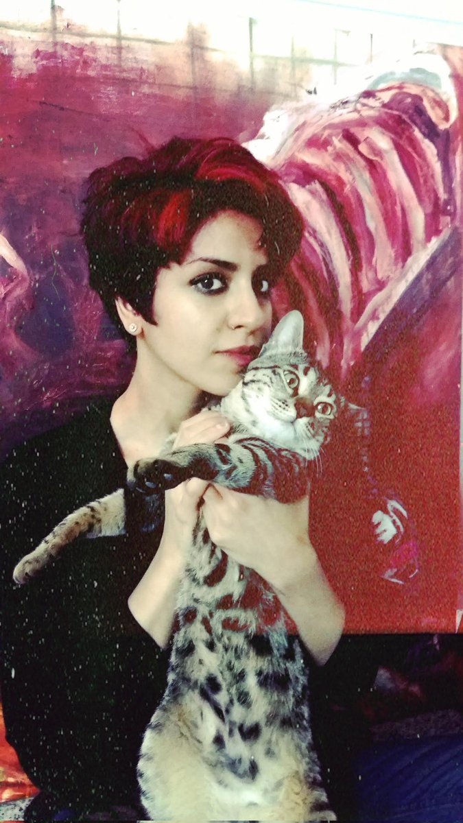 Houri 🐈⬛🦄🩸🥩 (@hourinaeimi) on Twitter photo GM🥰
A little about me...🧵
Houri transforms pain into provocative paintings that challenge human supremacy and animal cruelty, earning her sold-out NFT collections like "Blind Humans" and "FreakShow" and Domination of Gods" ...⤵️ GM🥰
A little about me...🧵
Houri transforms pain into provocative paintings that challenge human supremacy and animal cruelty, earning her sold-out NFT collections like "Blind Humans" and "FreakShow" and Domination of Gods" ...⤵️