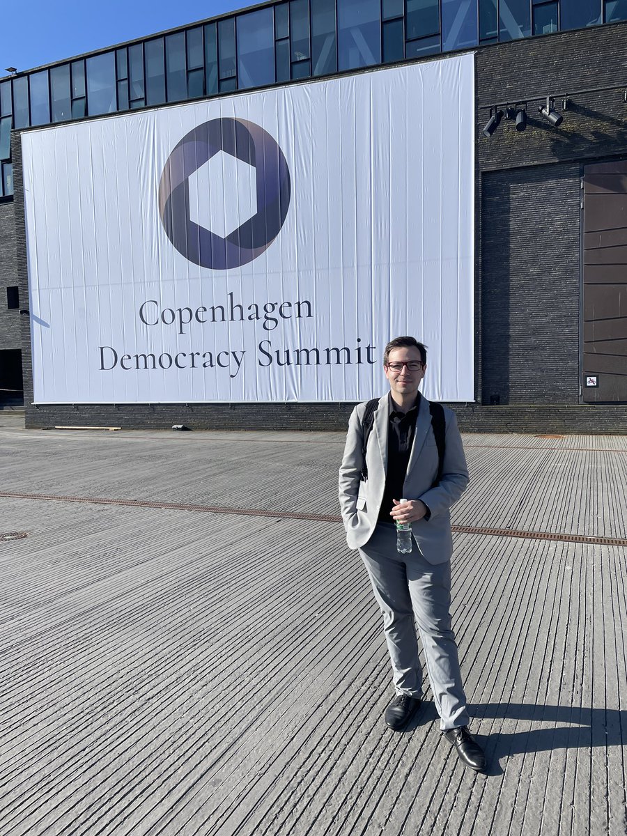 Checking in from Denmark, where I'll be reporting with my colleagues from the Copenhagen Democracy Summit. Let me know if you're in the area to catch up - and follow <a href="/POLITICOEurope/">POLITICOEurope</a> for our coverage!