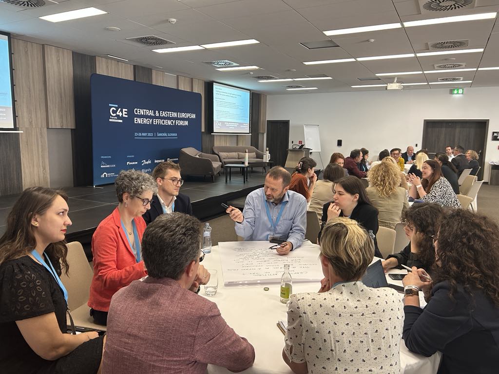 🏠 Can vacant buildings help solve the housing &amp; climate crises?
We’re joining #C4EForum (May 20–23) in Croatia to share solutions from projects like Empty Spaces to Homes, ComActivate &amp; Smarter4EU.
Proud to represent Habitat &amp; our partners!
🔗 below 
#EnergyEfficiency #Housing