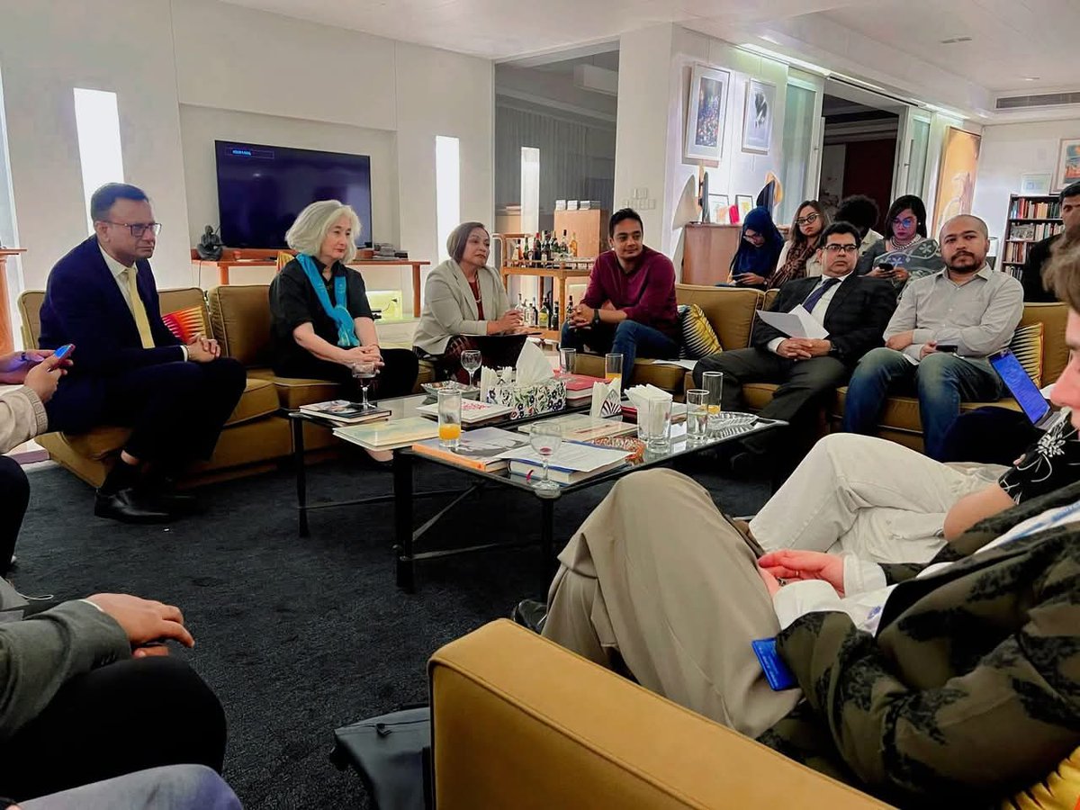 Mohaiminul Islam Zipat (@zipat_yn) on Twitter photo Climate Communicators Community Gathering!! 💚🇧🇩
Grateful to H.E. <a href="/MarieMasdupuy/">Marie Masdupuy</a>, Ambassador of <a href="/FRauBangladesh/">France in Bangladesh 🇫🇷🇪🇺</a>, and the entire team at the French Embassy in Dhaka for graciously hosting us at your residence and joining an inspiring discussion on climate action. Climate Communicators Community Gathering!! 💚🇧🇩
Grateful to H.E. <a href="/MarieMasdupuy/">Marie Masdupuy</a>, Ambassador of <a href="/FRauBangladesh/">France in Bangladesh 🇫🇷🇪🇺</a>, and the entire team at the French Embassy in Dhaka for graciously hosting us at your residence and joining an inspiring discussion on climate action.
