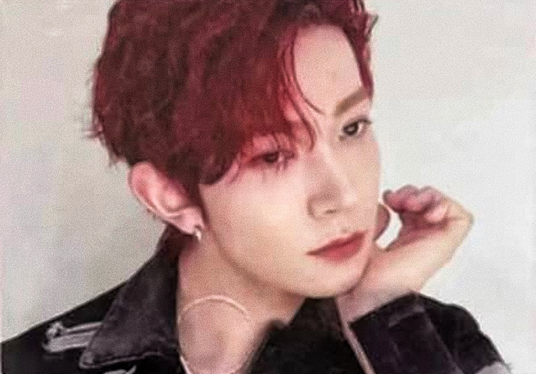 oh my god.. he's so pretty, sexy, and handsome.