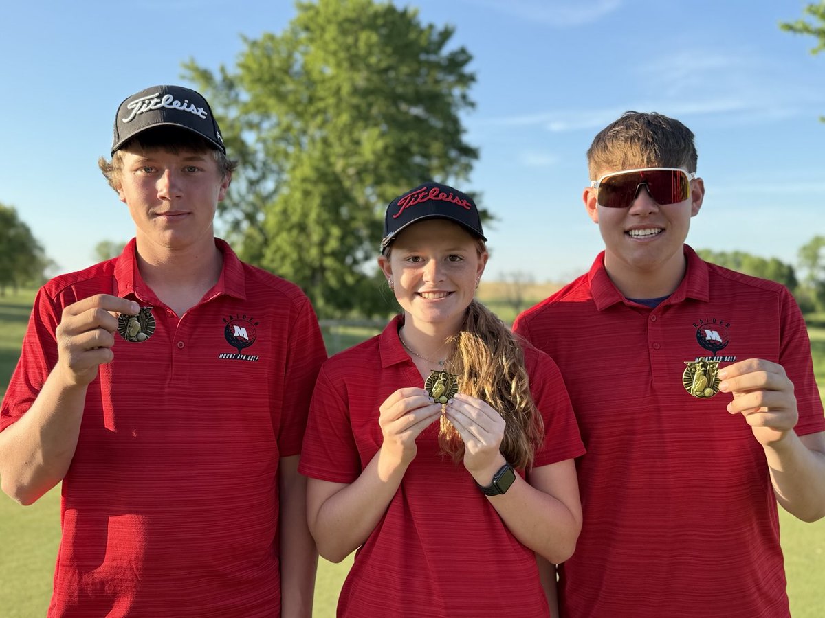 Both varsities win, girls 200 boys 149. Boys jv won with a 186. Jaylee and Dylan medalist, Tanner runner up.  Bring on post season.  Boys host sectionals wed.  Girls go to Lenox Friday.