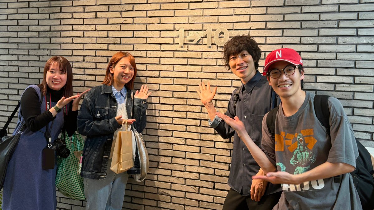 mount_inc's tweet photo. ワントゥーテン @onetoten_inc さまの
京都オフィスにもお伺いしました。

テクニカルディレクターの北島さんに
制作環境や社内の雰囲気などを
ご紹介していただきながら、
オフィスをご案内いただきました。

貴重な経験をありがとうございました！

4/4 https://t.co/AAzRADxhXf