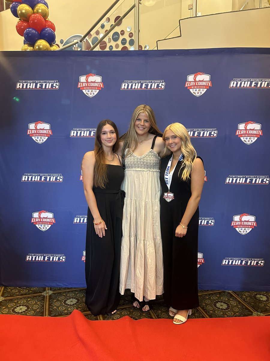 Oakleaf Softball (@oakleafsoftball) on Twitter photo 1st team All-Clay County!!! Also a HUGE Congratulations to <a href="/ReaganSolomon/">Reagan Solomon</a> for winning the HERO award!!! 1st team All-Clay County!!! Also a HUGE Congratulations to <a href="/ReaganSolomon/">Reagan Solomon</a> for winning the HERO award!!!