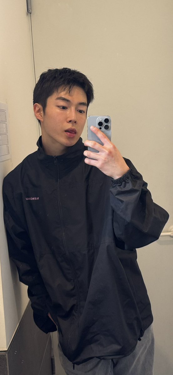 Acho que serve de ícone e protetor de tela?