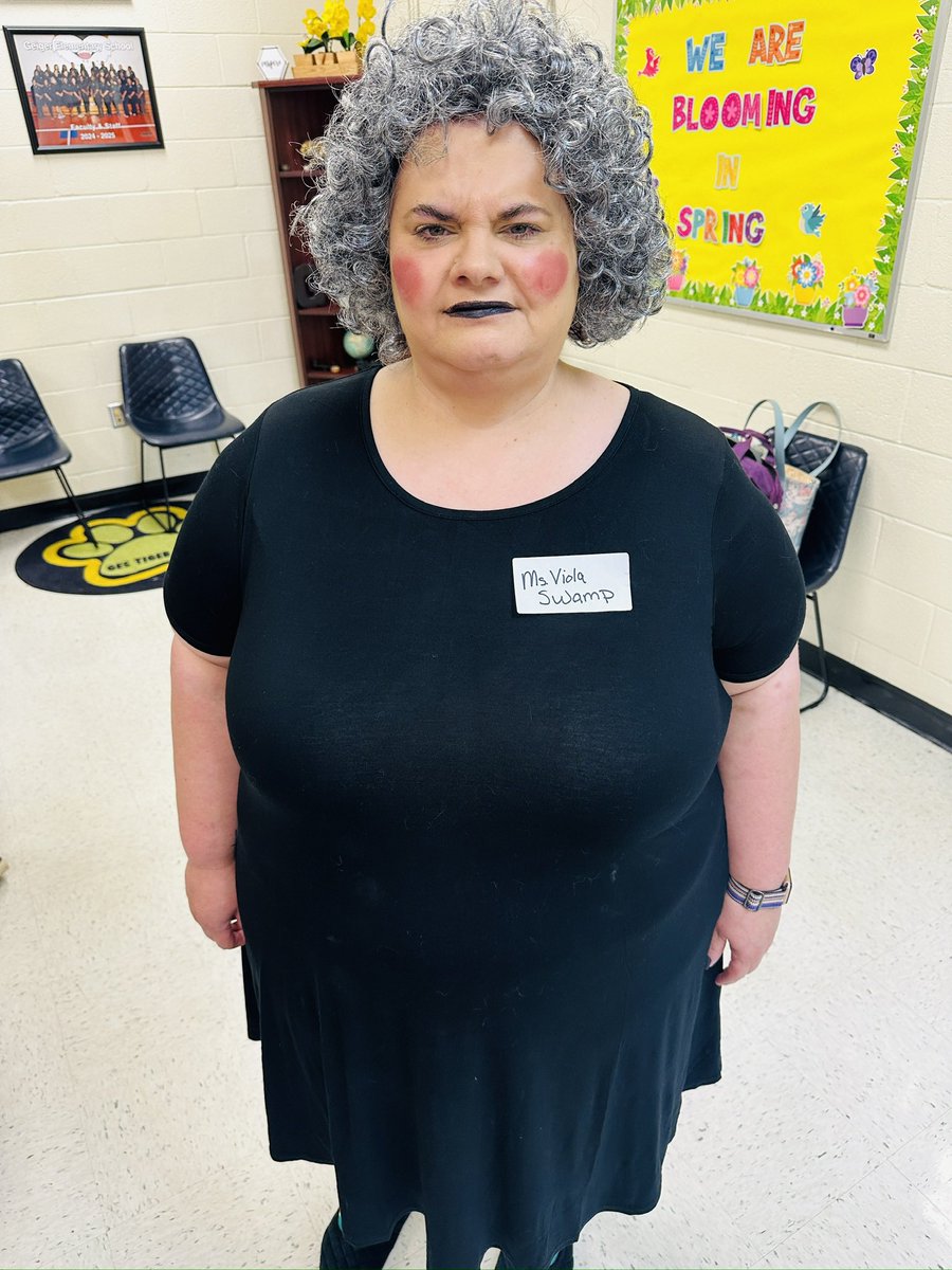 GESTigersSC's tweet image. To wrap up Teacher Appreciation Week and underground spirit week Friday, was disguise day. Can you guess the teacher