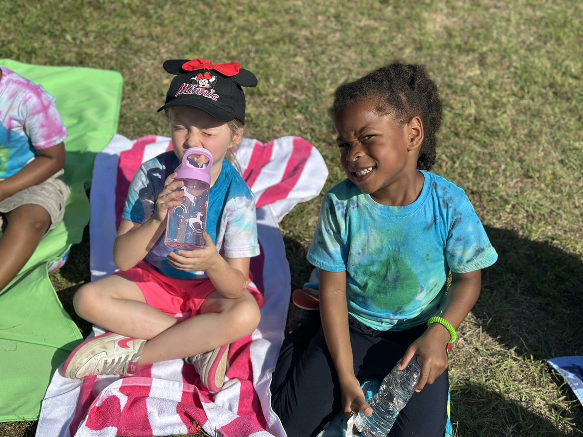 GESTigersSC's tweet image. #LatePost 
Field Day fun at GES