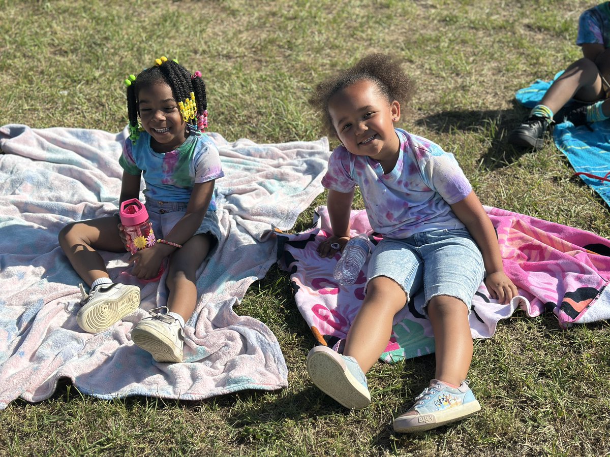 GESTigersSC's tweet image. #LatePost 
Field Day fun at GES