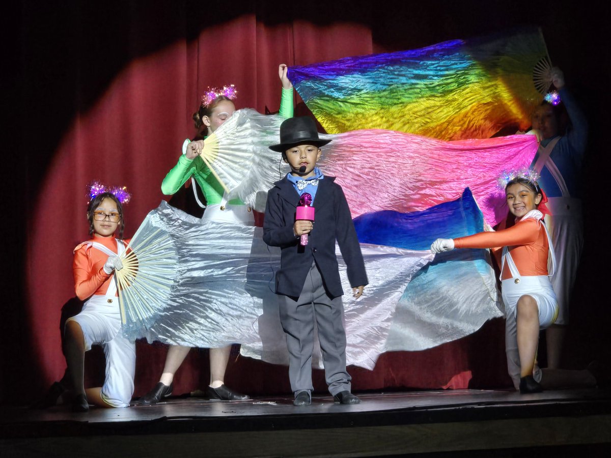 ๐ญ๐ฅ๐ช๐ท๐ฎ๐ผ๐ผ๐ช ๐๐ฎ๐๐ฎ๐ป๐ญ (@vkeyser_pdn) on Twitter photo The big reveal! Come see our Willy Wonka this weekend!
<a href="/MSmith_PDNFAA/">Melissa Smith</a>
<a href="/ESanchez_PDNFAA/">Erin Sanchez</a> <a href="/AEscobar_PDNFAA/">Angie Escobar, M.ED</a> <a href="/SISD_FineArts/">SISD Fine Arts</a> <a href="/SocorroISD/">Socorro ISD</a> The big reveal! Come see our Willy Wonka this weekend!
<a href="/MSmith_PDNFAA/">Melissa Smith</a>
<a href="/ESanchez_PDNFAA/">Erin Sanchez</a> <a href="/AEscobar_PDNFAA/">Angie Escobar, M.ED</a> <a href="/SISD_FineArts/">SISD Fine Arts</a> <a href="/SocorroISD/">Socorro ISD</a>