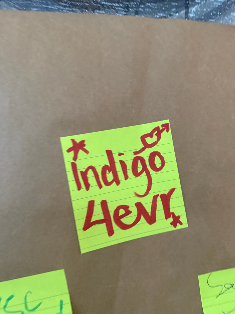 big thank u to <a href="/KXSC/">KXSC Radio</a> for having us celebrate their 50th bday <3