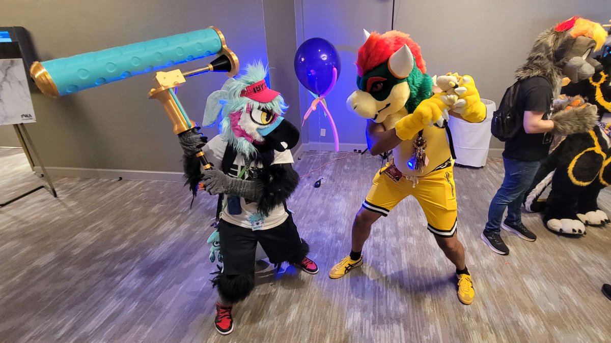 BOWSER SPOTTED 🔥🔥 <a href="/CinderSlash/">Cinder / The Bowser Guy 🔜 @AnthroCon</a> #FWA2025