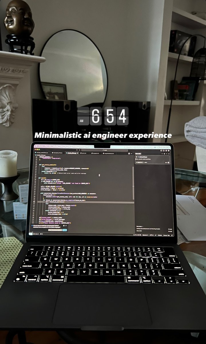 Shashankm108's tweet image. Code. Calm. Clarity🍓
Minimalist AI engineer grind  just me, Python, and purpose.
#AI #DeveloperVibes #MinimalSetup #EarlyMorningHustle