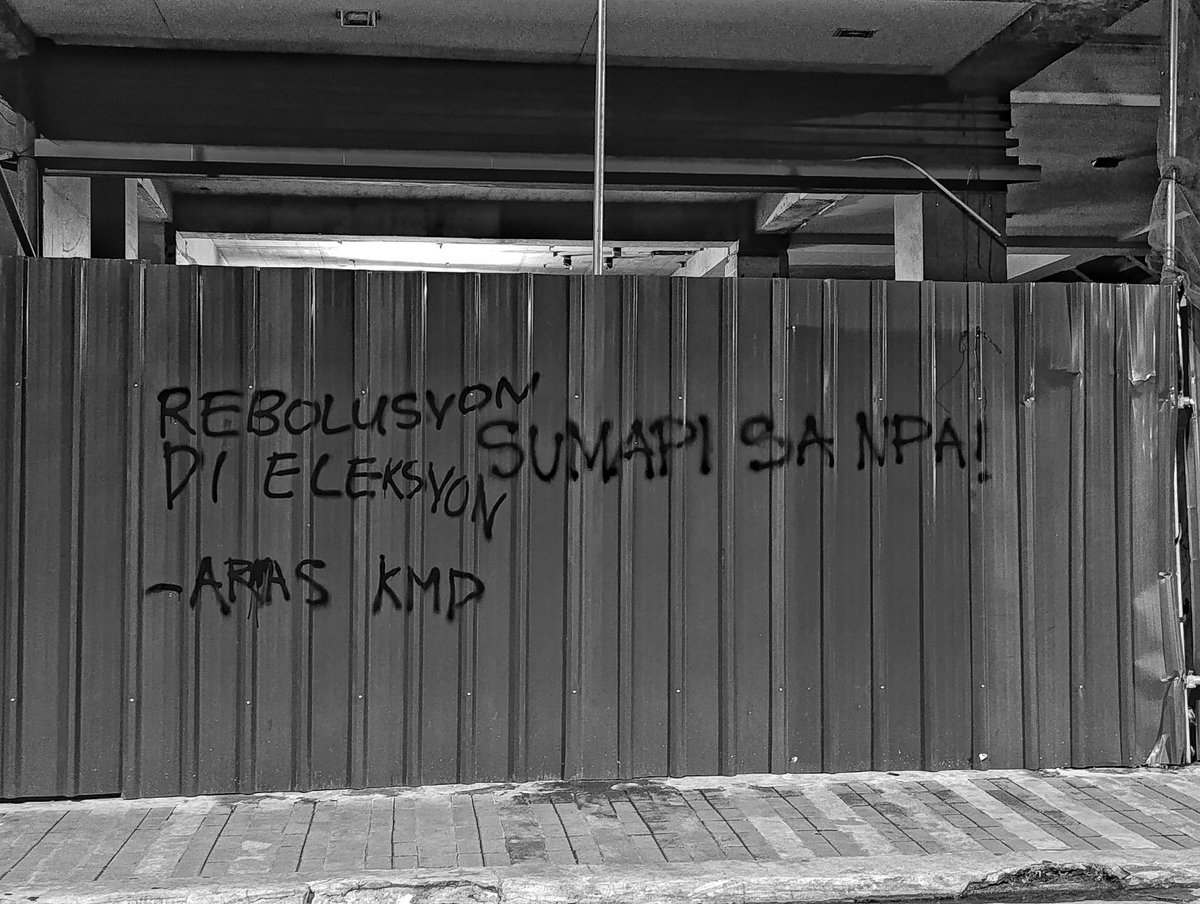 TIGNAN: Ilang linggo bago ang eleksyon, matagumpay na nagsagawa ng na oplan pinta at dikit sa lungsod ng Baguio ang pinagsamang pwersa ng Kabataang Makabayan - Datako at Artista at Manunulat para sa Sambayanan.
