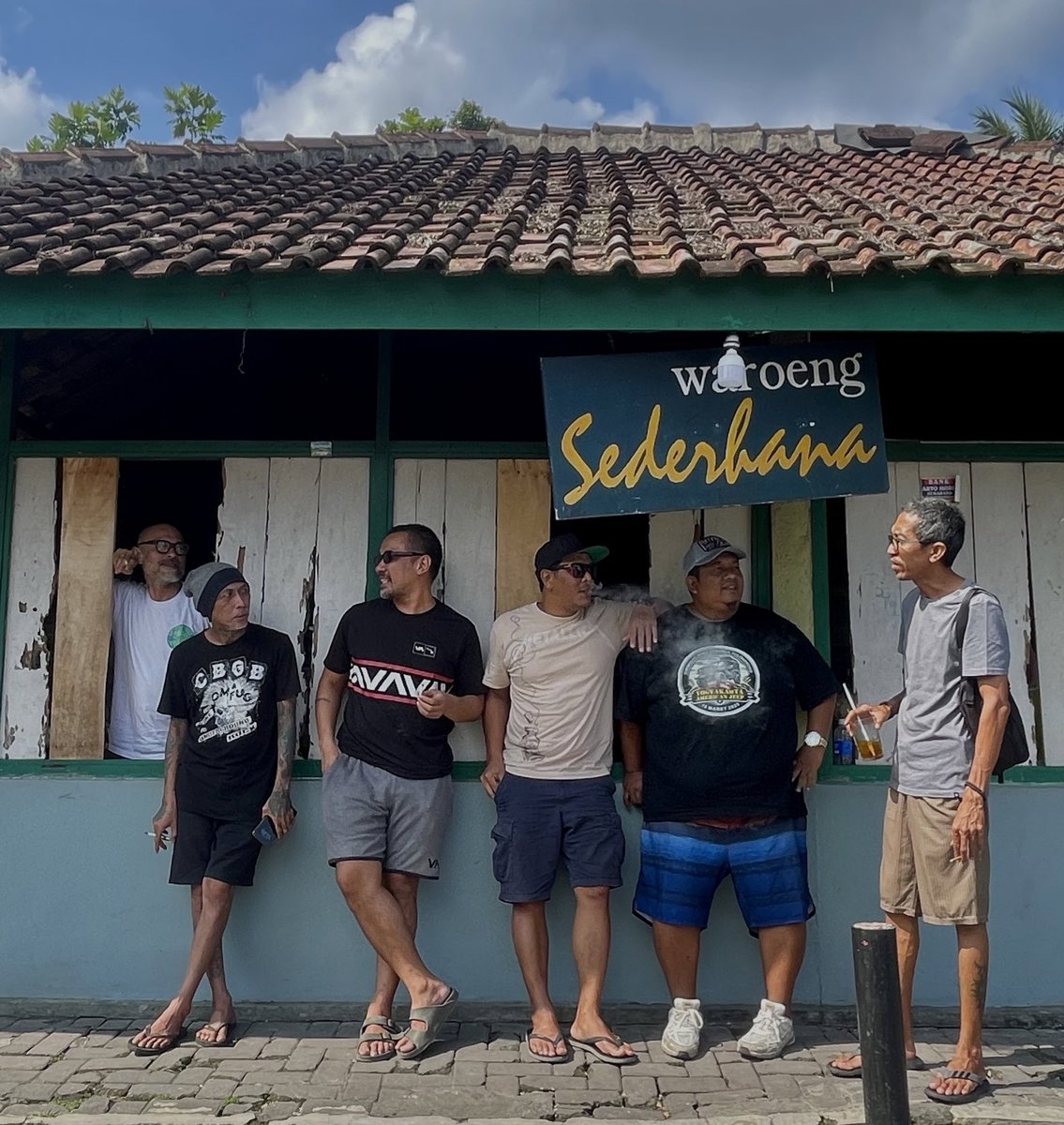ada yang tau dimana??