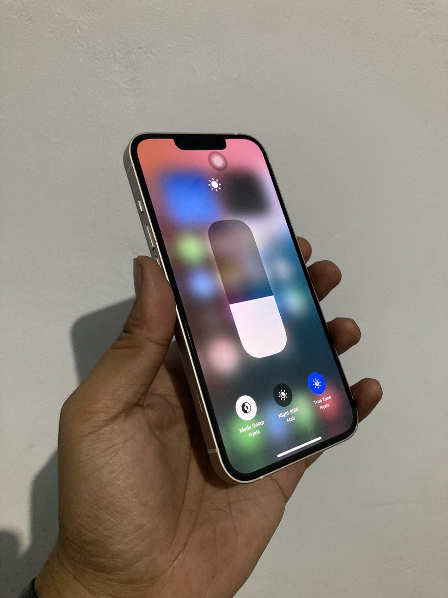 puyoo0ol's tweet photo. WTS iPhone 13 256gb all operator
ex inter
bh real 100% (baru ganti batere)
cycle count 0 👌🏻
3utools ijo
all parts ori
face id on
minusnya lecet pemakaian (ada di pict terakhir)

Price 6.500.000 nego
Lokasi Surabaya https://t.co/E3UI8SR9im