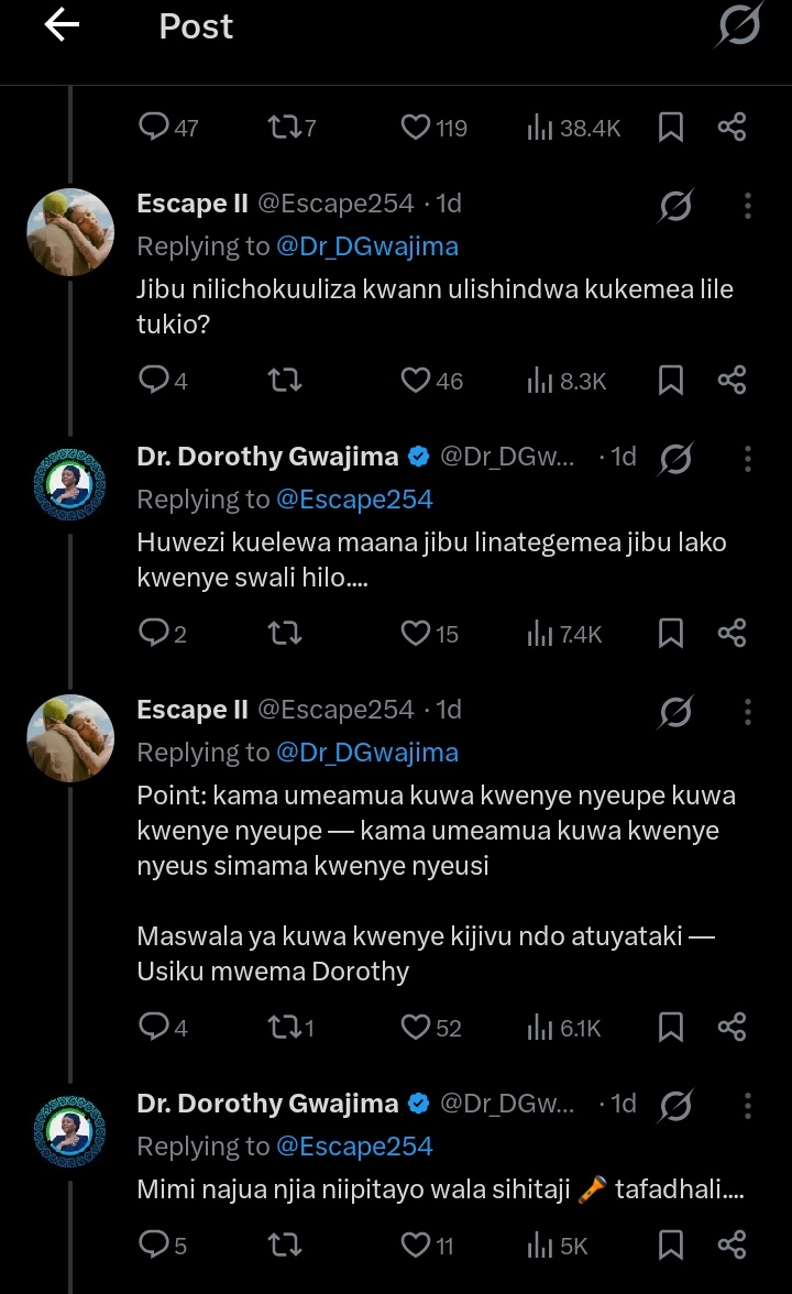 spana_Konki's tweet photo. Field Marshal anapambana ila bado wako nae 😂😂😂 #TuesdayVAR https://t.co/yRgSu0xsrH