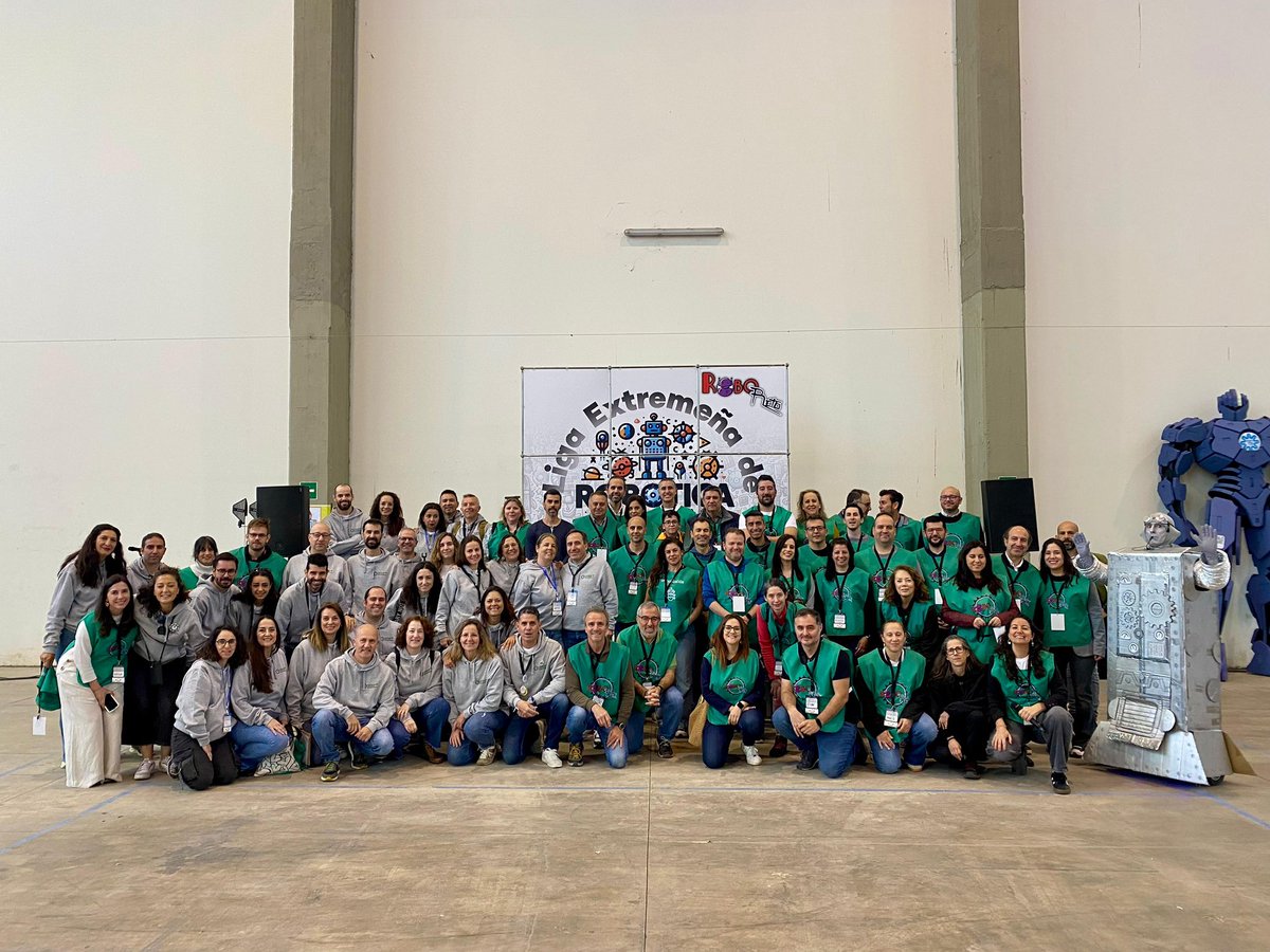 emtic (@enmarcha) on Twitter photo Todo preparado para iniciar RoboReto Mérida. Con un equipo como el que se ha conformado para el evento, será todo un éxito <a href="/InnovacionForm/">Innovacion_Formación_Emprendimiento</a> <a href="/inclusionad/">Servicio de Inclusión y Atención a la Diversidad</a> <a href="/enmarcha/">emtic</a> <a href="/cultura_EXT/">Cultura, Turismo, Jóvenes y Deportes</a> <a href="/ce40extremadura/">Código Escuela 4.0 Extremadura</a> <a href="/CodeWeekEU/">EU Code Week</a> Todo preparado para iniciar RoboReto Mérida. Con un equipo como el que se ha conformado para el evento, será todo un éxito <a href="/InnovacionForm/">Innovacion_Formación_Emprendimiento</a> <a href="/inclusionad/">Servicio de Inclusión y Atención a la Diversidad</a> <a href="/enmarcha/">emtic</a> <a href="/cultura_EXT/">Cultura, Turismo, Jóvenes y Deportes</a> <a href="/ce40extremadura/">Código Escuela 4.0 Extremadura</a> <a href="/CodeWeekEU/">EU Code Week</a>