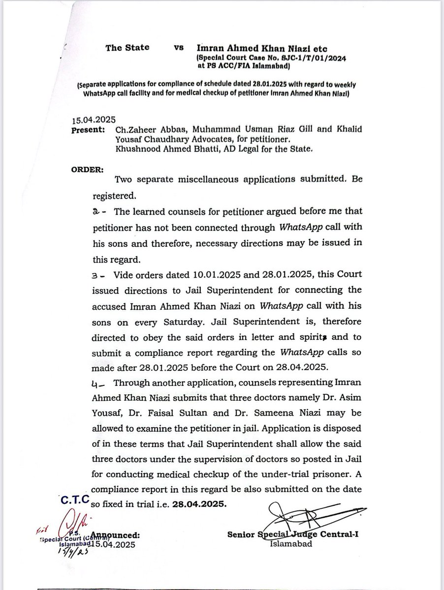 ایک ماہ سے زیادہ ہوگیا عدالت نے عمران خان کے مکمل میڈیکل چیک اپ کا حکم دیا تھا ابھی تک اس پر عمل نہیں ہوا عدالت کے حکم کو پاکستان میں ردی کی ٹوکری میں پھینک دیا جاتا ہے عمران خان کا فوری طور پر میڈیکل چیک اپ ہونا چاہیے
