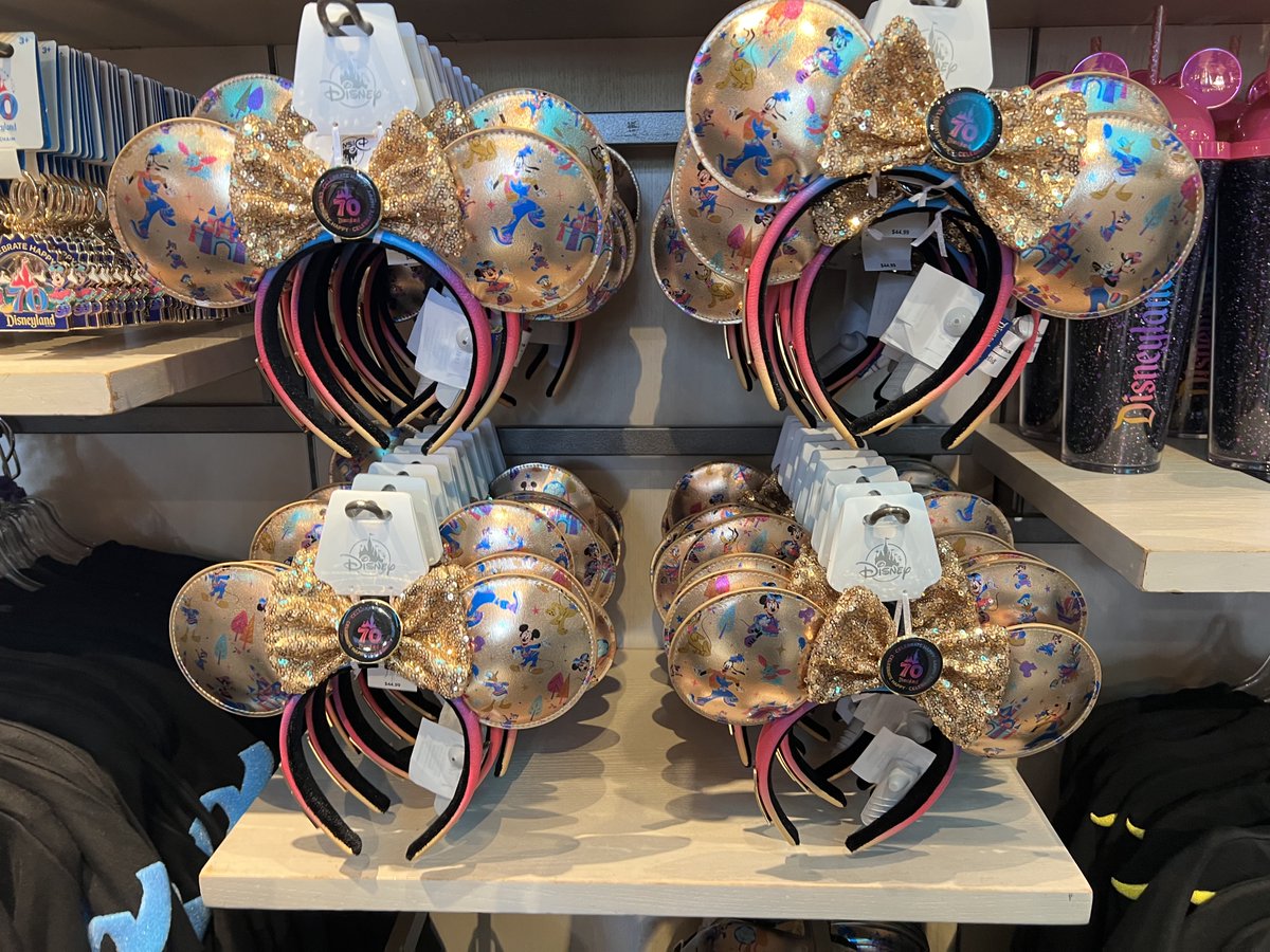 ☆Disneyland限定☆70周年 キャッスルコレクション カチューシャ GqzeGfKWAAA_GHu.jpg