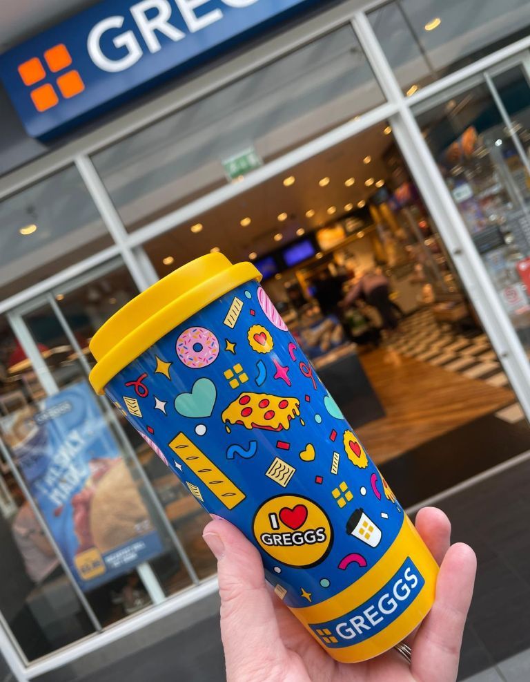 Greggs New Summr Iced Drinks Are Go!

Peach Iced Tea &amp; (our new fav) Refreshing Mint Lemonade.

A sure-fire way to make life sweeter &amp; cooler sip by sip.

Get them in your new Greggs reusable travel beaker, available in store now!

#ByronPlace #Seaham #Community  #NorthEast