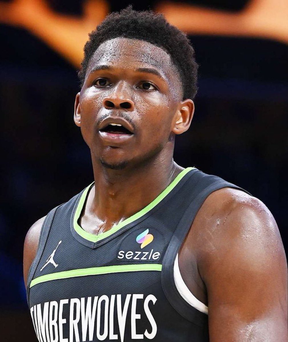 TheHoopCentral's tweet photo. Anthony Edwards tonight:

30 Points
5 Assists
4 Rebounds 
52% FG
6/11 3PM https://t.co/P2qNySoWRE