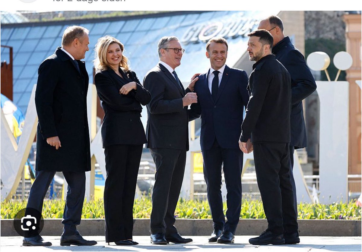 Kjell Bjørn Rønning (@kjellbjronning) on Twitter photo The free worlds wall against #TheThugReich in 🇺🇸 and the grifter <a href="/realDonaldTrump/">Donald J. Trump</a>, leader of the totalitarian, self serving, corrupt #kakistocracy and the mobster madmen tyrants in 🇷🇺 attacking free democratic countries in their hunt for bounties and power. #SlavaUkraine The free worlds wall against #TheThugReich in 🇺🇸 and the grifter <a href="/realDonaldTrump/">Donald J. Trump</a>, leader of the totalitarian, self serving, corrupt #kakistocracy and the mobster madmen tyrants in 🇷🇺 attacking free democratic countries in their hunt for bounties and power. #SlavaUkraine